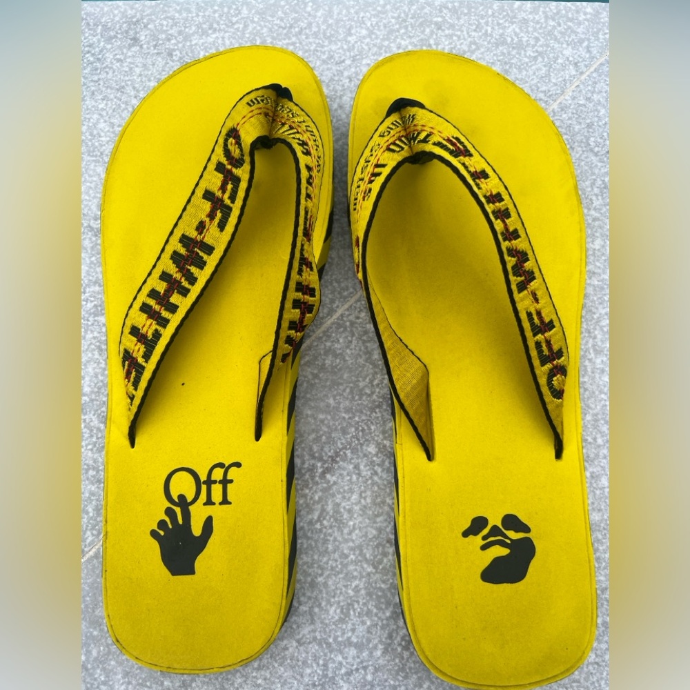 Off-White Industrial Belt Flip Flop🚧 - Picture 2 of 8